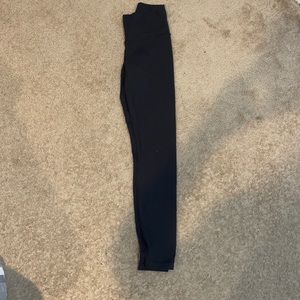 Black lululemon leggings